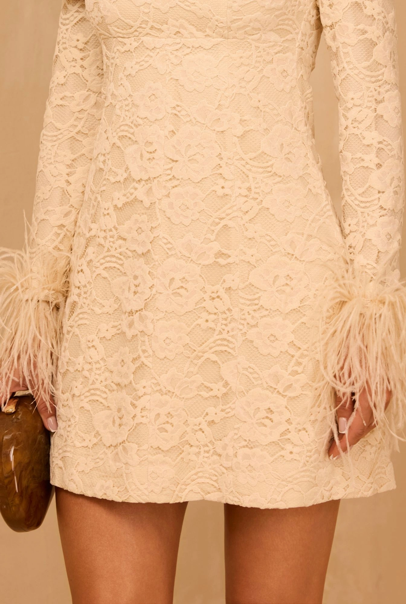 Tolla – vestido color crema REGULAR